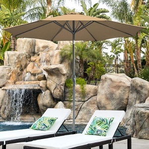 best outdoor patio umbrella for windy area